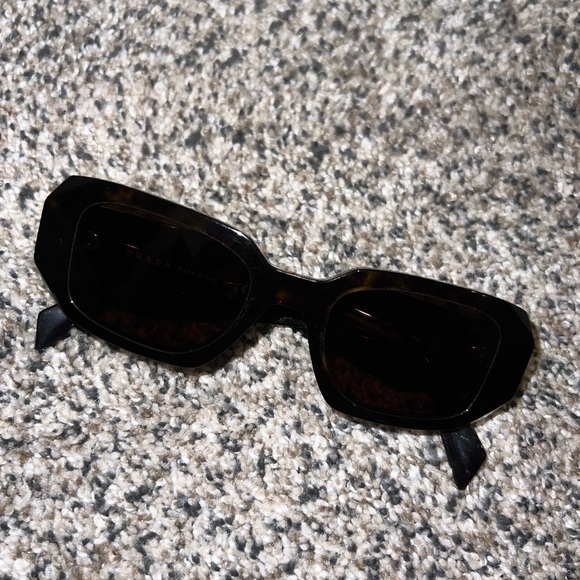 Authentic Prada Sunglasses - Picture 2 of 8